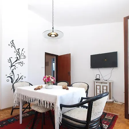 Fuer 5 Personen Ca 78 Qm In Peroj, Istrien Istrische Riviera Apartment