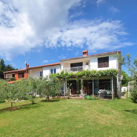 Fuer 5 Personen Ca 78 Qm In Peroj, Istrien Istrische Riviera Apartment