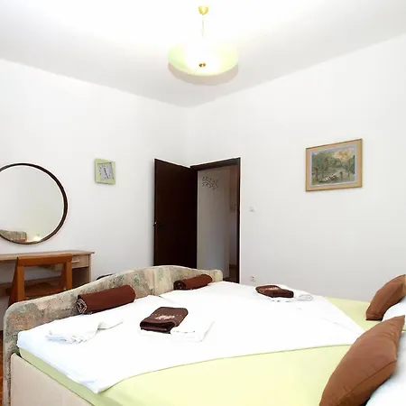 Fuer 5 Personen Ca 78 Qm In Peroj, Istrien Istrische Riviera Apartment Peroj